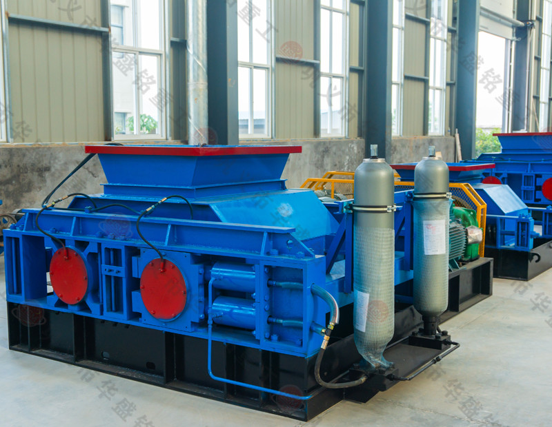 全自動大型液壓對輥破碎機(jī)型號，價格高嗎？